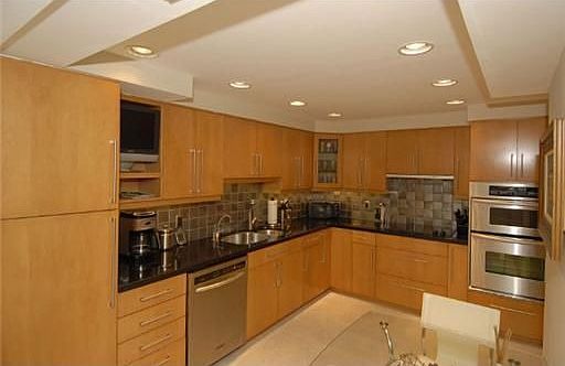 2nd image of 3900 Galt Ocean Dr APT 516