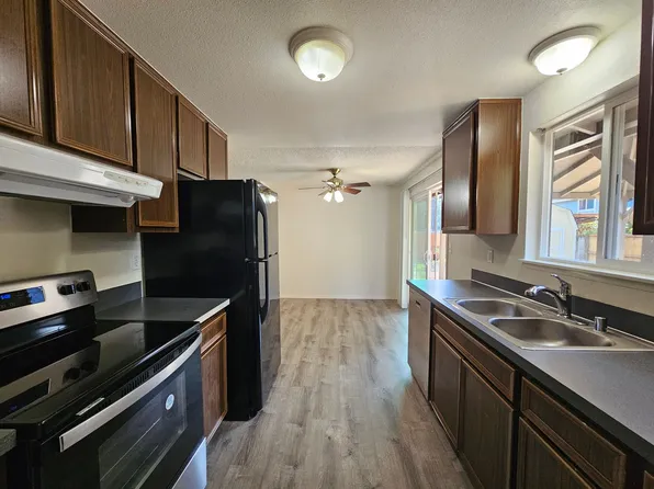 216 178th Street Ct E, Spanaway, WA 98387
