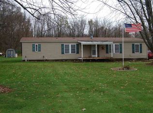 15690 11th Rd, Plymouth, IN 46563