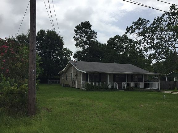 3rd image of 715 Gardendale Ave