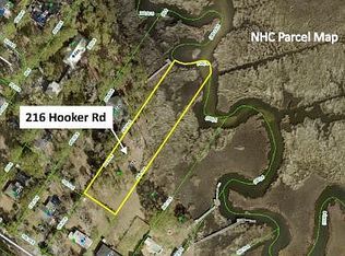 216 Hooker Rd, Wilmington, NC 28403