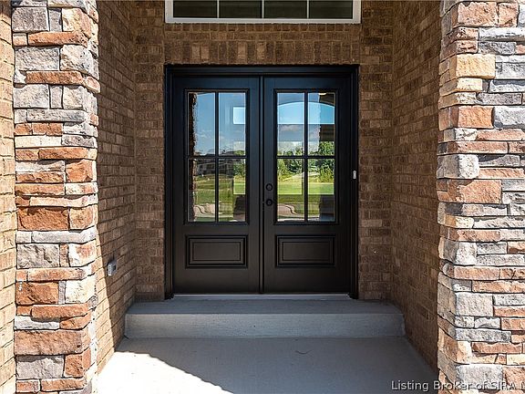 4th image of 1813 Augusta Boulevard Lot 150