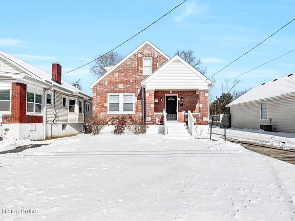 3rd image of 139 Gillette Ave