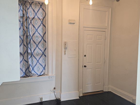 2nd image of 535 E 13th St APT 5