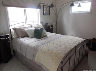 1299 Fairfield Beach Rd, Fairfield, CT 06824