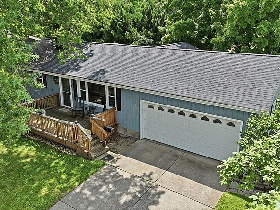 4th image of 2456 Monterey St