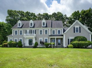 21 Robin Dr, North Grafton, MA 01536