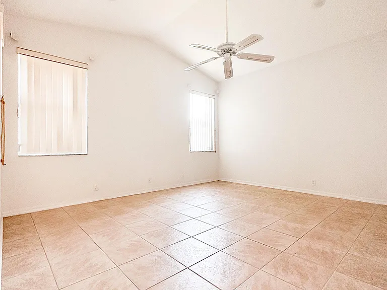 4873 Orange Tree Pl — Photo 14