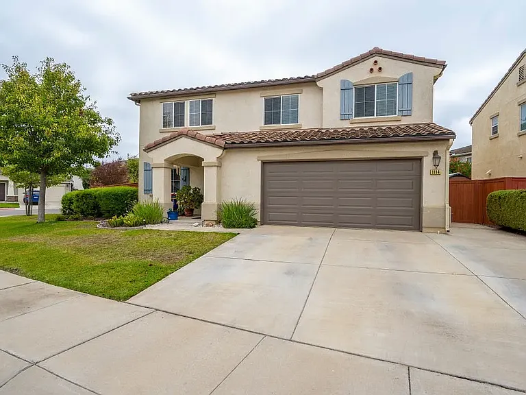 1114 Conception Dr — Photo 9