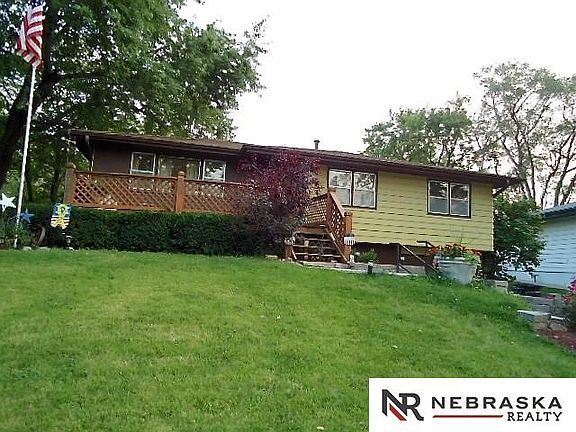 2nd image of 5001 Red Rock Ave