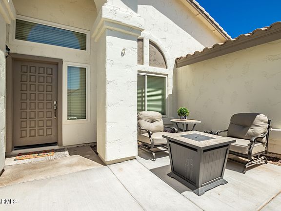4th image of 8029 S KENWOOD Lane