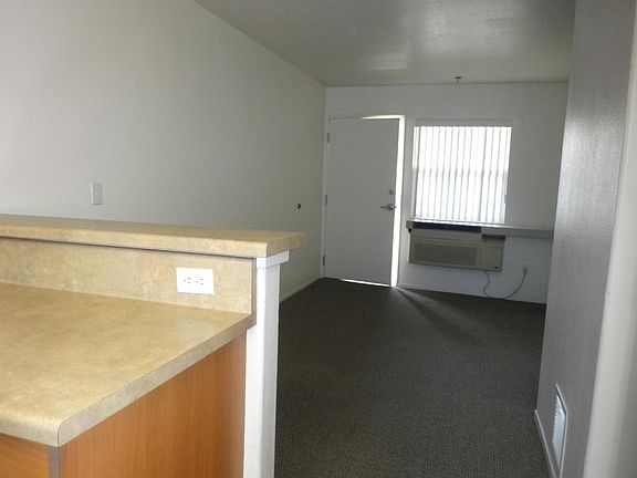 5th image of 519 E Harvard Blvd APT 201