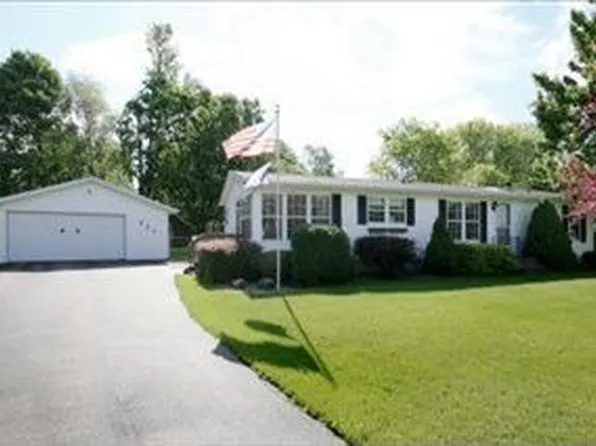 231 Snapdragon St, Climax, MI 49034