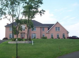 459 Winding Brook Farm Rd, Watertown, CT 06795