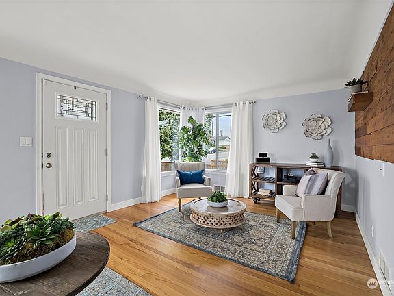 5th image of 1501 McDougall Avenue