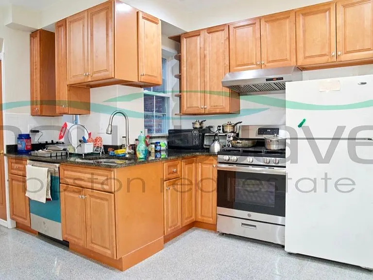 179 Northampton St #2 — Photo 3