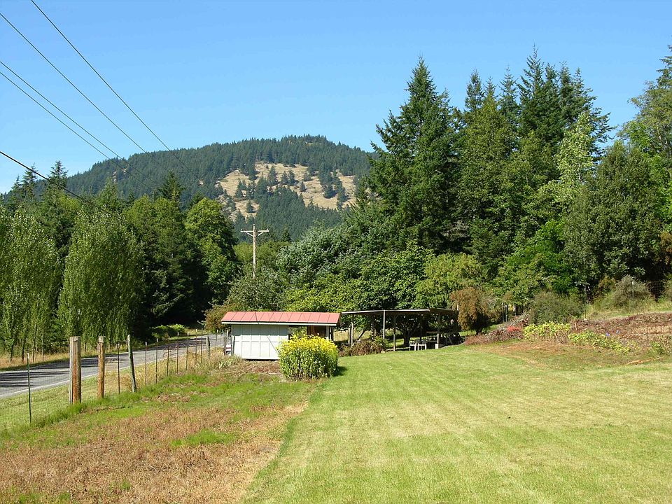 2nd image of 5635 Olga Rd