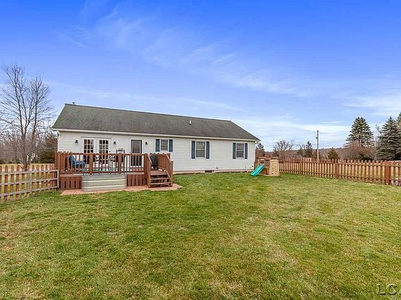 3rd image of 10540 Connemara Cir
