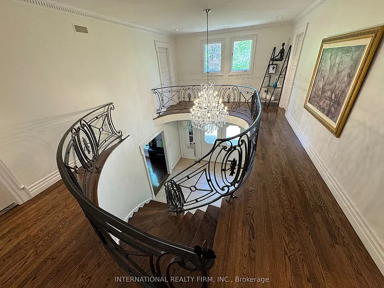 122 Willingdon Rd — Photo 49