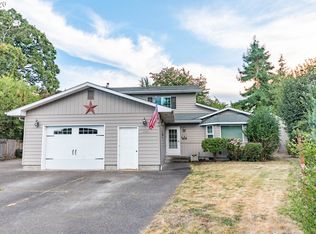 2034 Laurelhurst Dr, Eugene, OR 97402