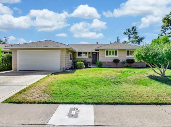 1397 Palomar Cir, Sacramento, CA 95831
