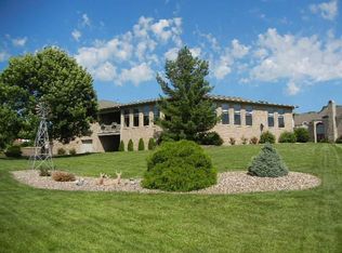 111 Lakeview Rd, West Point, IA 52656