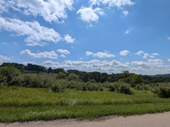 L572 Netherlands Dr, La Valle, WI 53941