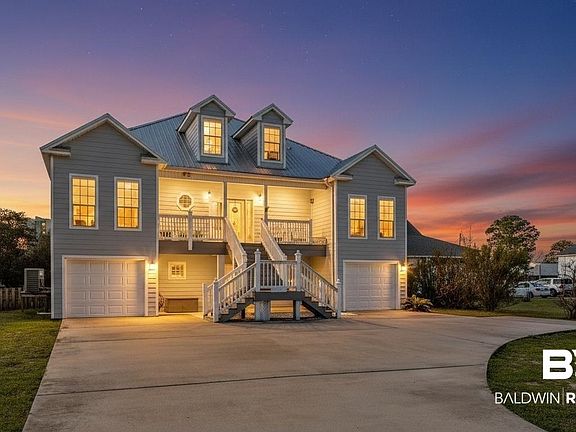 2nd image of 26282 Carondelette Dr