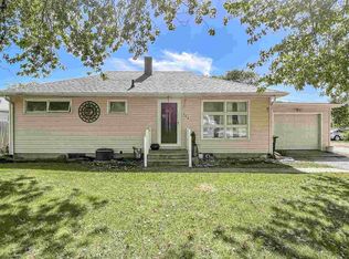 208 E North St, Kendallville, IN