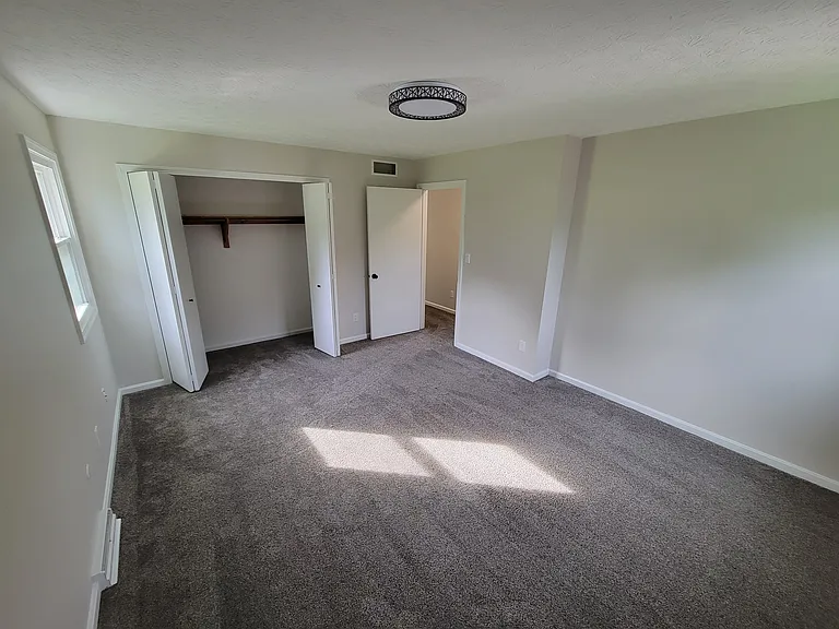 918 Ashmun Ave — Photo 36