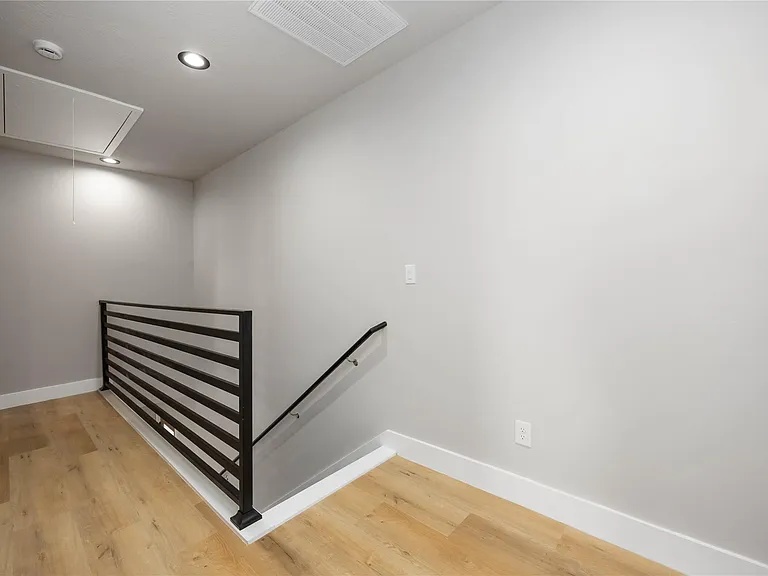 2409 Dolly Wright St #B — Photo 18