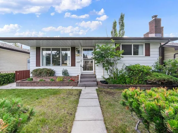 7944 W Huntington Rd NE, Calgary, AB T2K 5A3