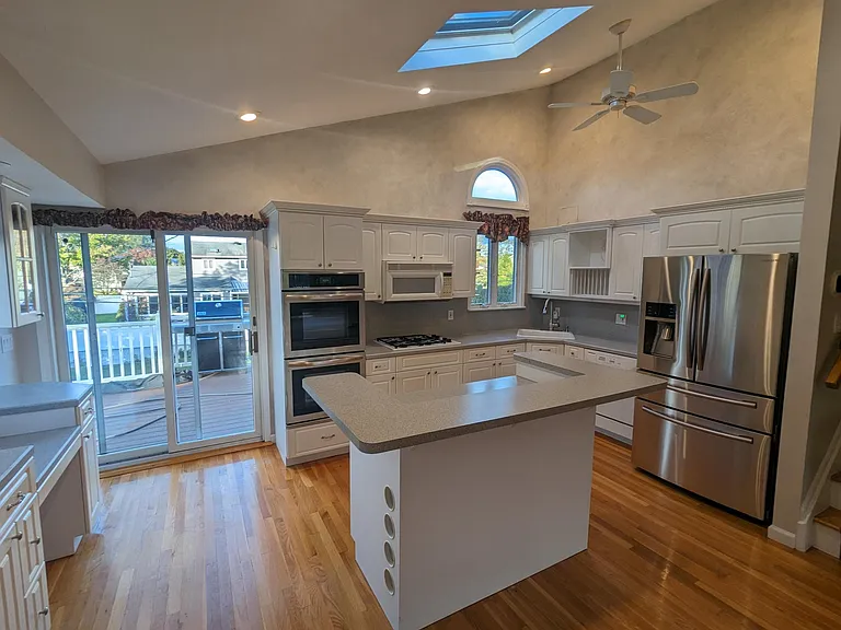 19 Comanche Ln — Photo 4