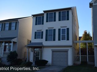 6504 Creek Run Dr, Centreville, VA 20121