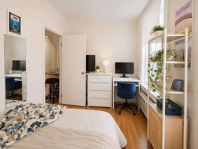 200 W 93rd St #5 — Photo 7