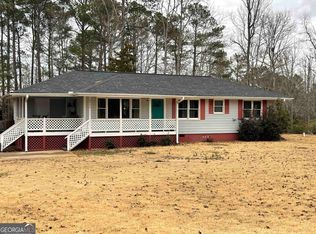 8988 Ochil Ln, Winston, GA 30187