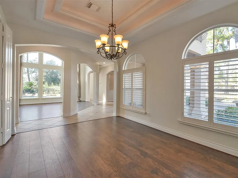 8114 Hideaway Lake Cir — Photo 16