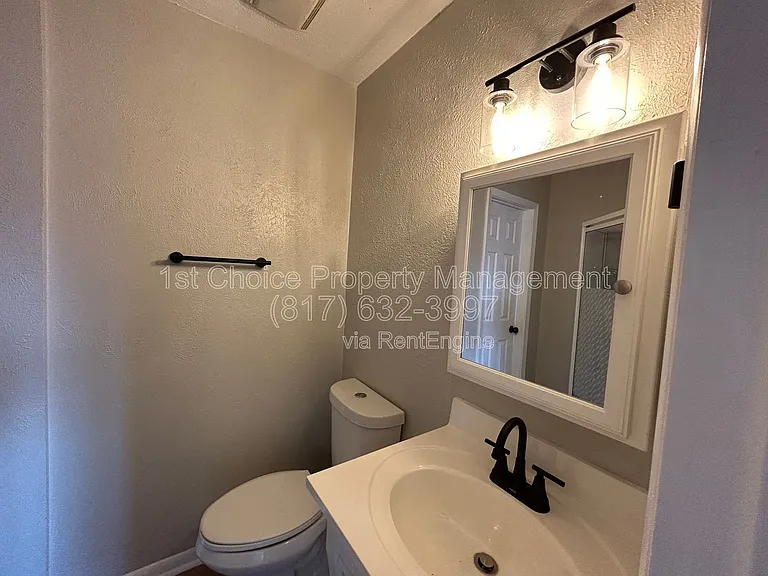 5929 Gayle Dr — Photo 25
