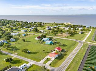 101 Proctor St, Austwell, TX 77950