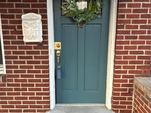 3011 Pyramid Ave, Pittsburgh, PA 15227