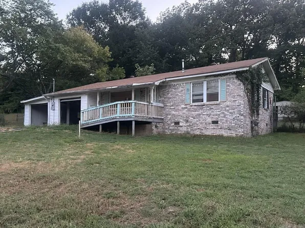 343 Kight Rd, Malvern, AR 72104