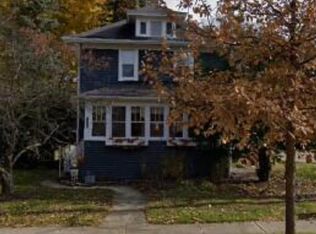 1038 S 4th St, St Charles, IL