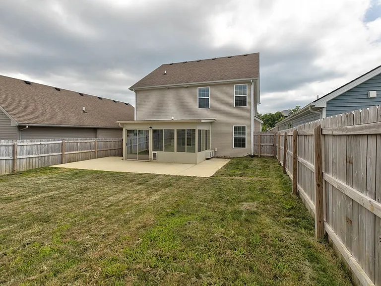 3752 Sunflower St — Photo 7