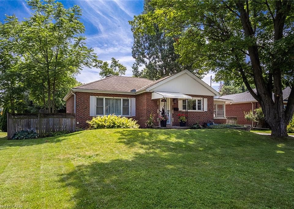 1st image of 386 Patricia Dr