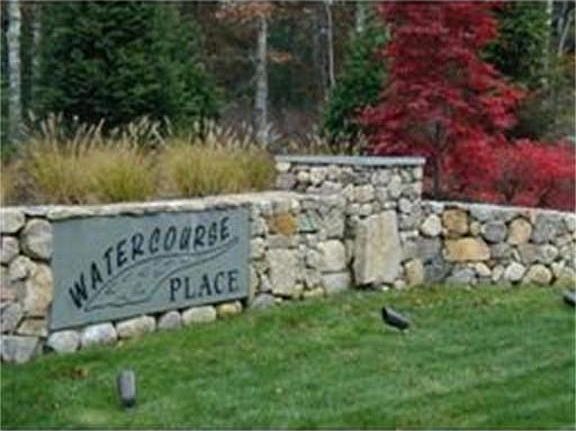 1st image of 96 Watercourse Pl