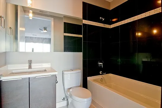 2410 W Bloomingdale Ave #2A — Photo 17
