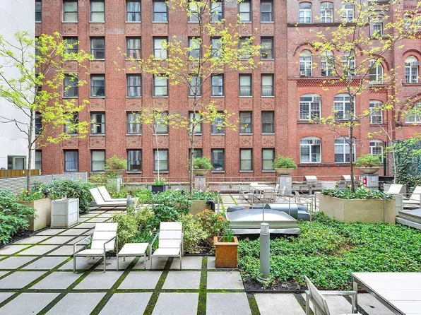 99 John Street 524 image 10 of 10