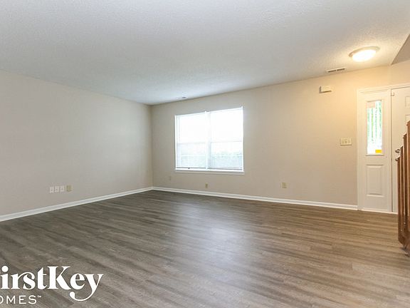 3rd image of 6006 Jackie Ln