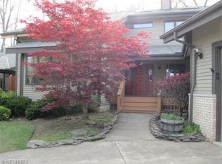 6751 Windward Hls, Brecksville, OH 44141
