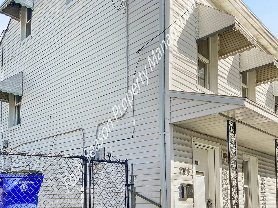 244 Winter St